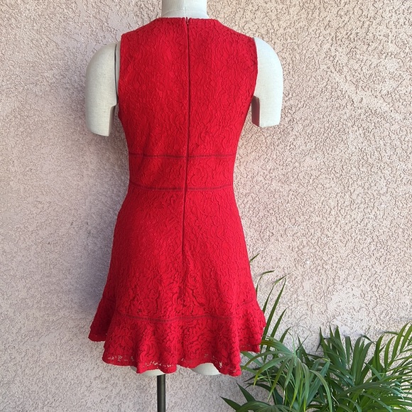 Lulus cherry red lace deep V neck mini dress small EUC - Picture 3 of 8